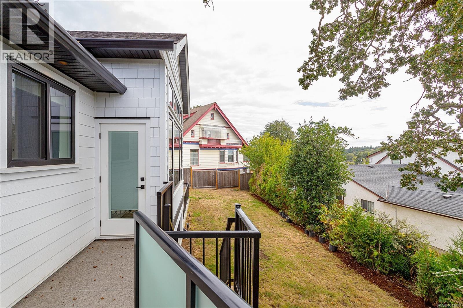  3595 Cedar Hill Road, Saanich