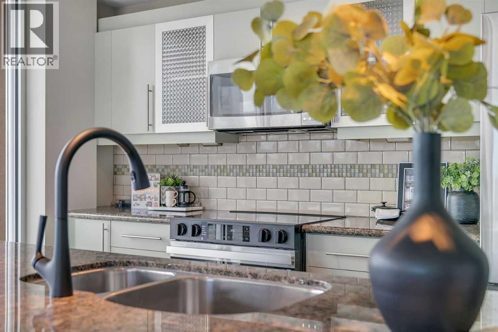 Single Family House for Sale in    Avenue SW Beltline Calgary 