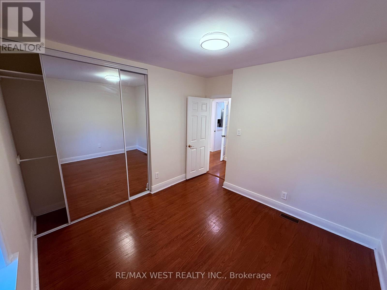 Photo 14 of 81 Freemont Avenue, Toronto ON
