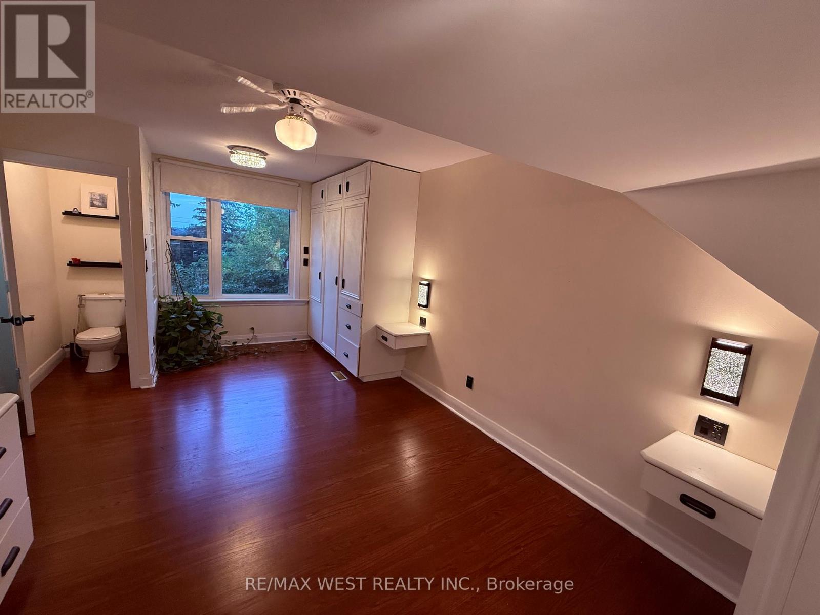 Photo 12 of 81 Freemont Avenue, Toronto ON