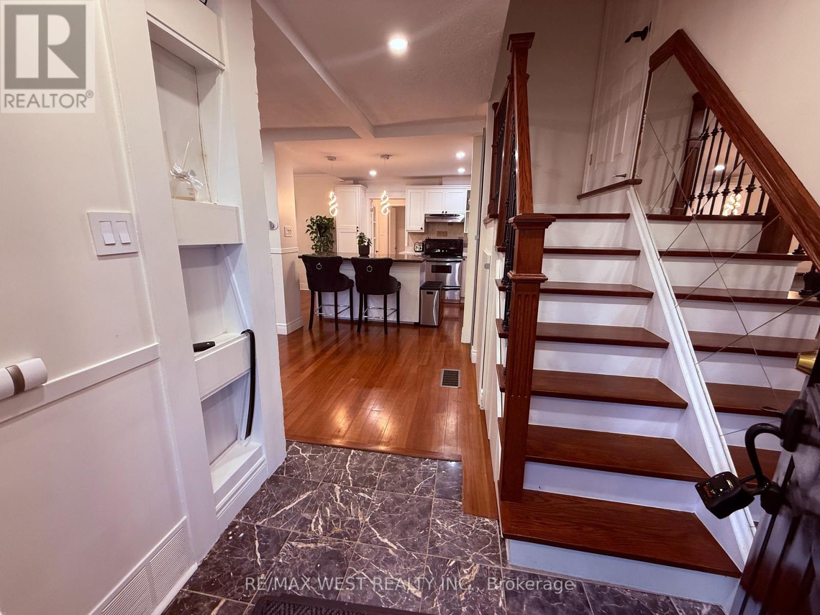 Photo 3 of 81 Freemont Avenue, Toronto ON