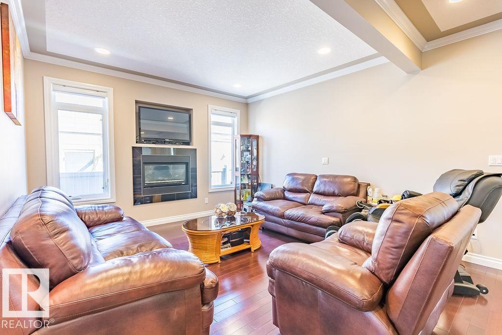 Photo 16 of 10535 80 St Nw, Edmonton AB