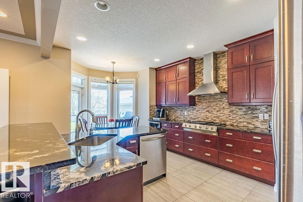 Photo 22 of 10535 80 St Nw, Edmonton AB