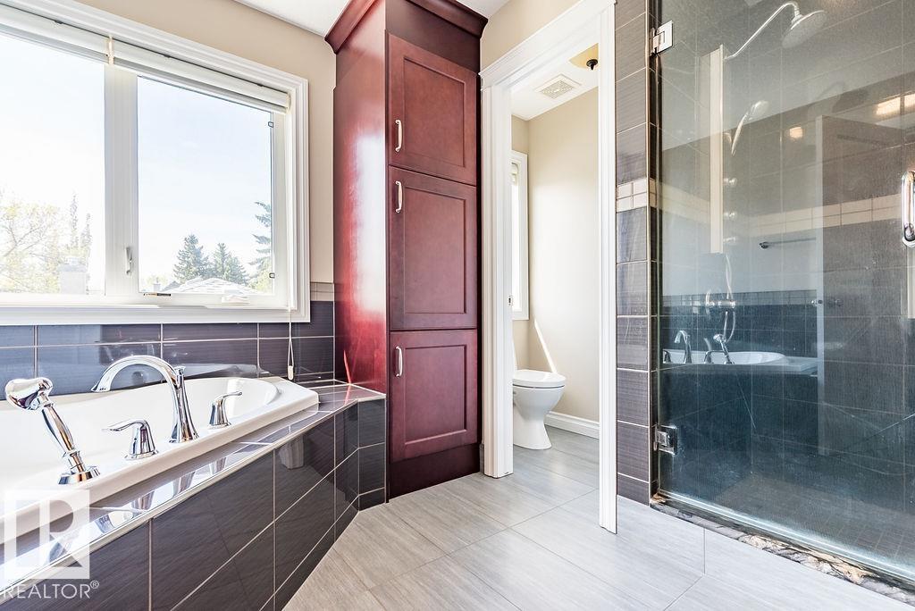 Photo 47 of 10535 80 St Nw, Edmonton AB