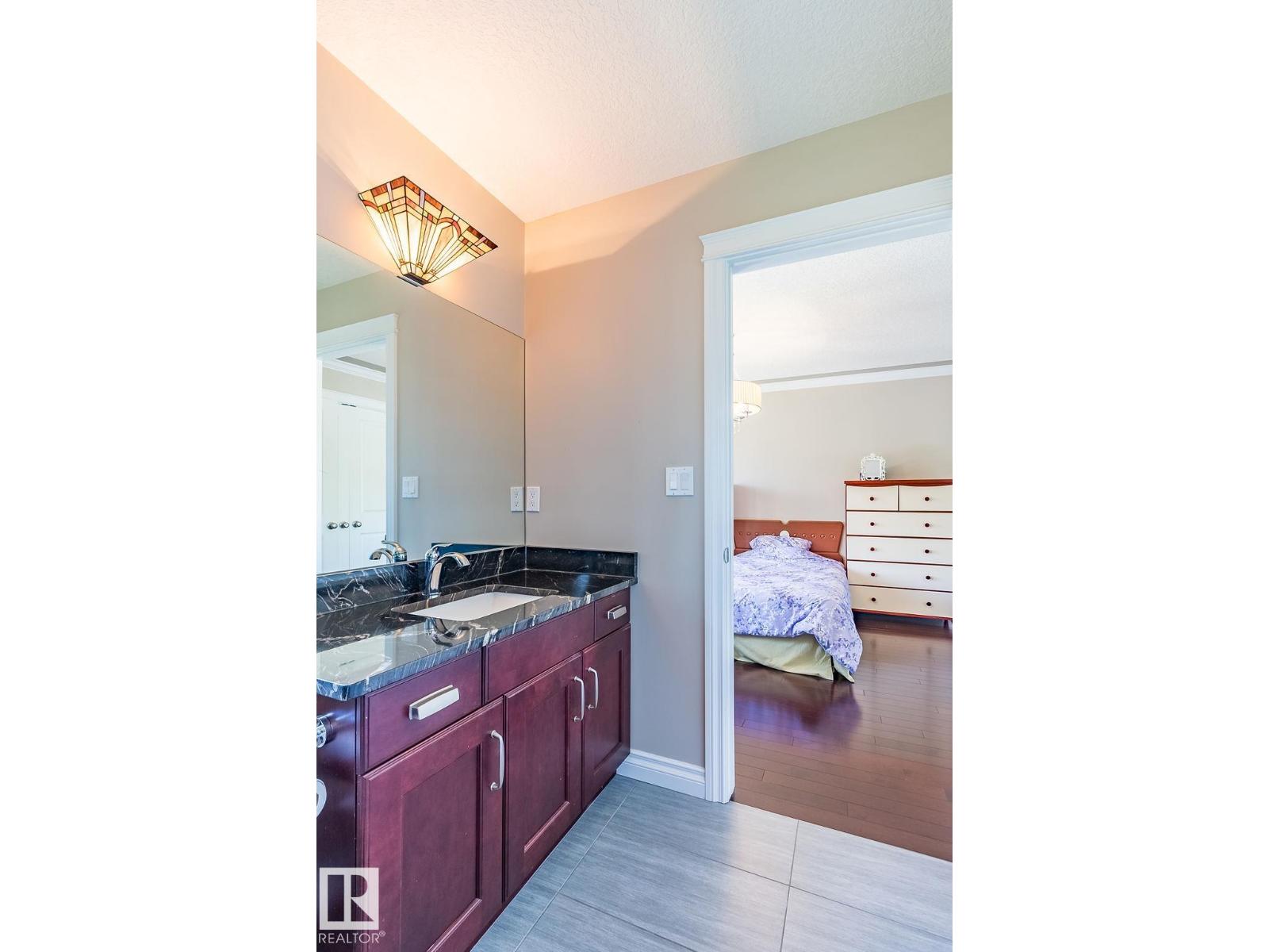 Photo 53 of 10535 80 St Nw, Edmonton AB