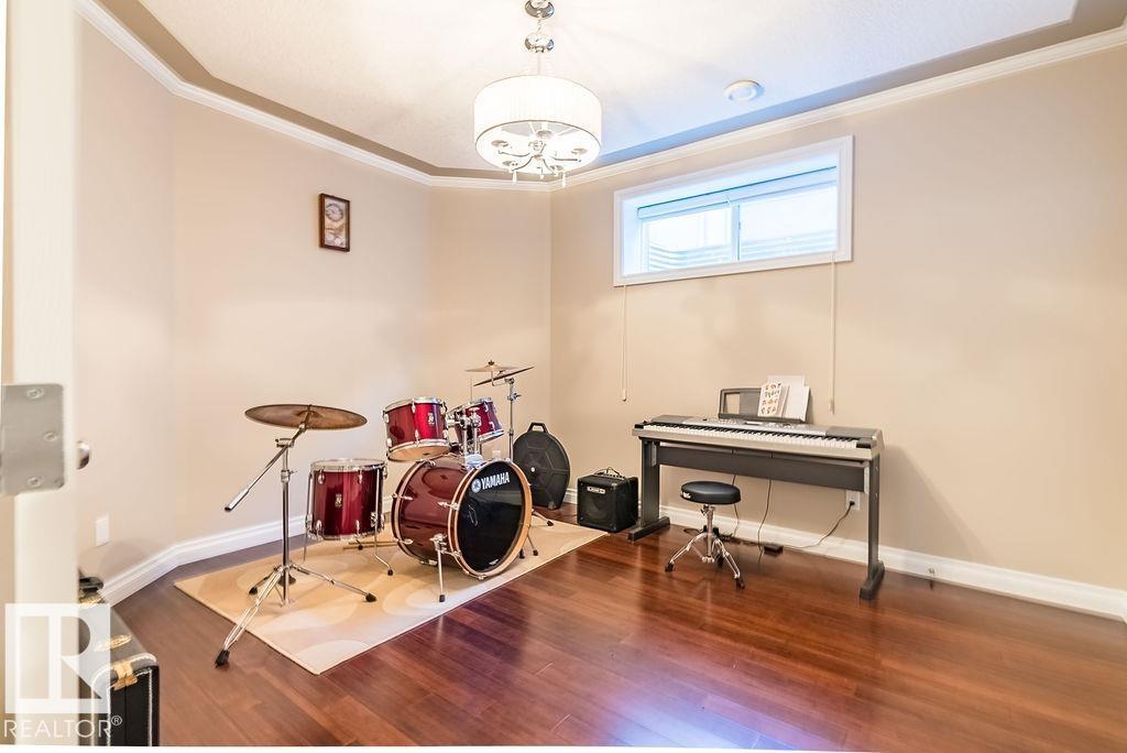 Photo 58 of 10535 80 St Nw, Edmonton AB