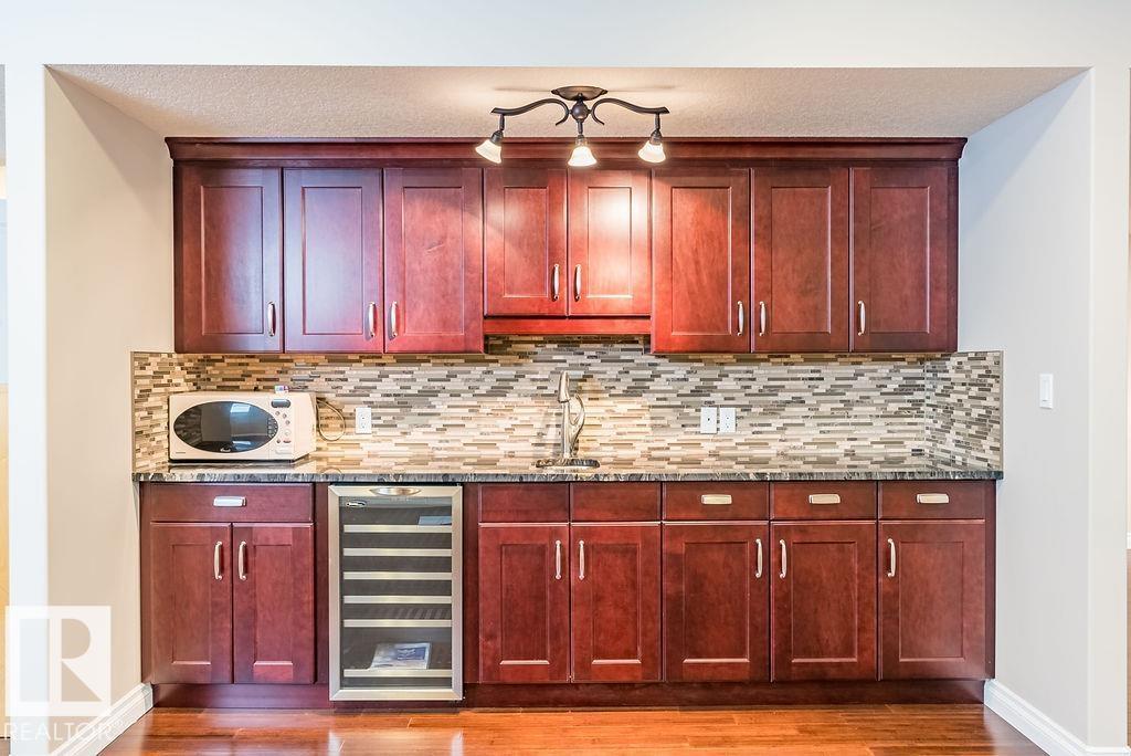 Photo 65 of 10535 80 St Nw, Edmonton AB