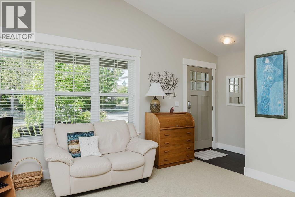6360 BAILLIE ROAD, Sechelt