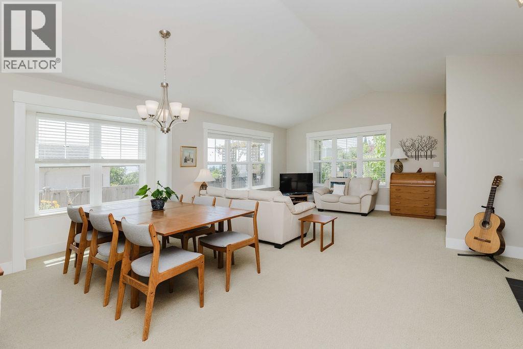 6360 BAILLIE ROAD, Sechelt