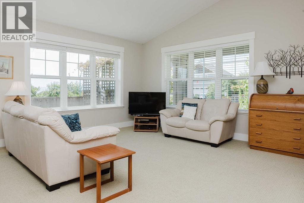 6360 BAILLIE ROAD, Sechelt