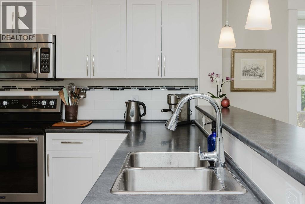 6360 BAILLIE ROAD, Sechelt