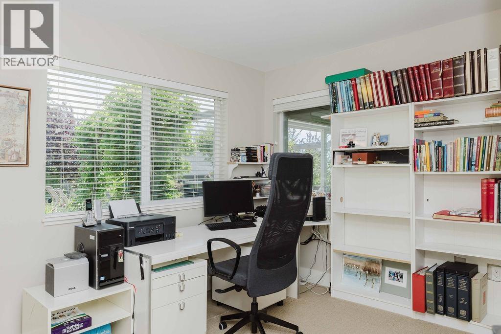 6360 BAILLIE ROAD, Sechelt