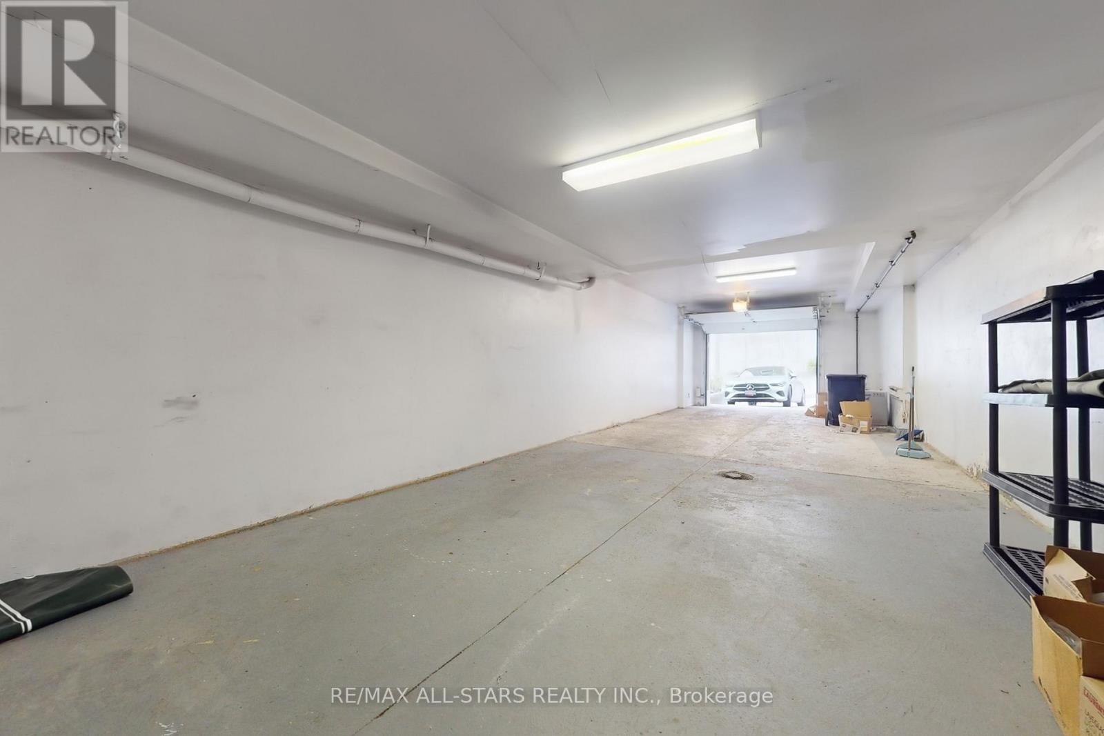 Photo 1 of 246 Walmer Road, Toronto ON