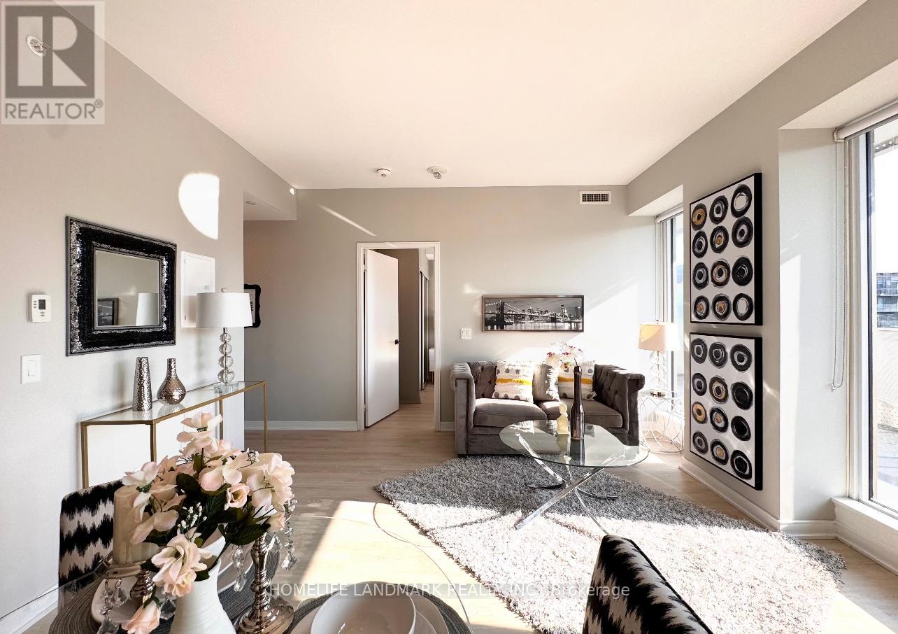 Photo 8 of 1011 60 Tannery Road, Toronto ON