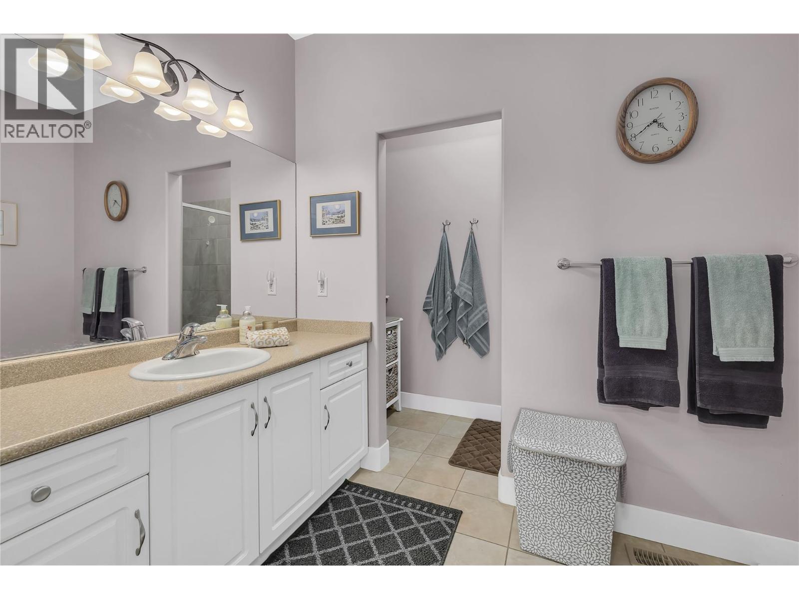  3863 Sonoma Pines Drive, Westbank