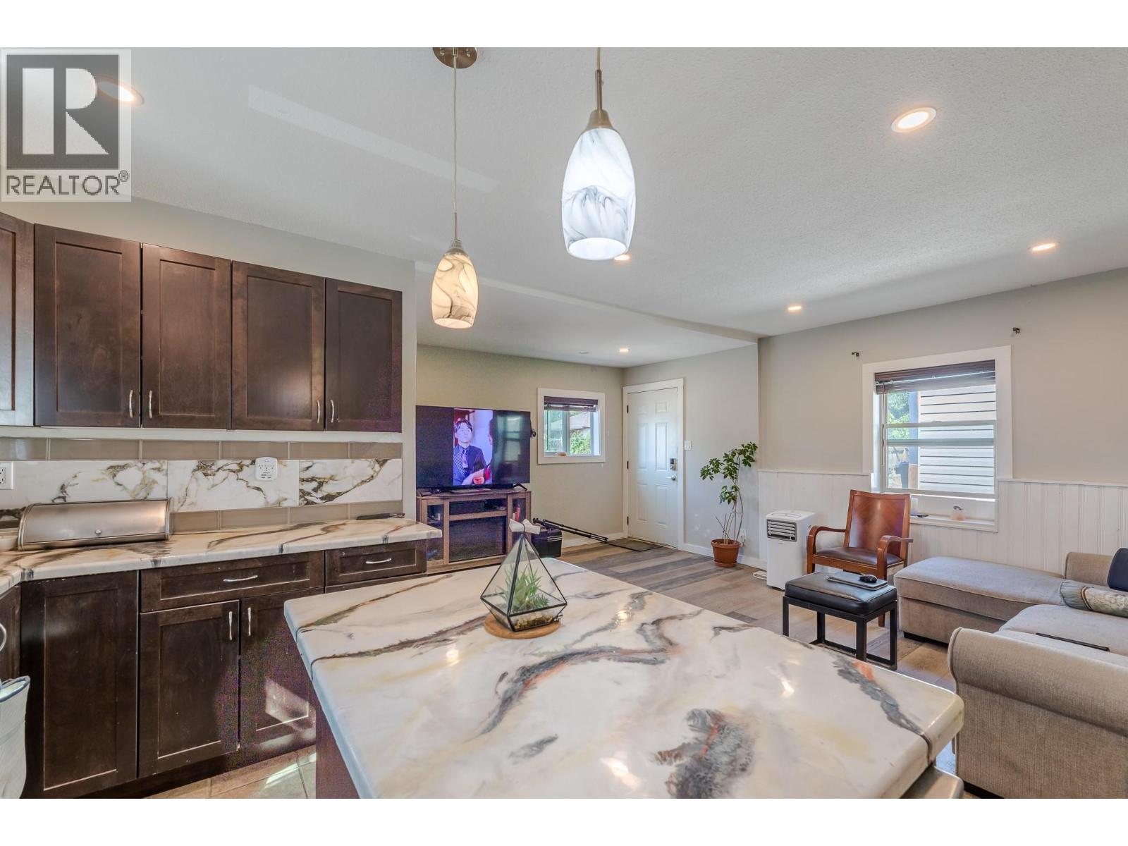 508 Eckhardt Avenue E, Penticton