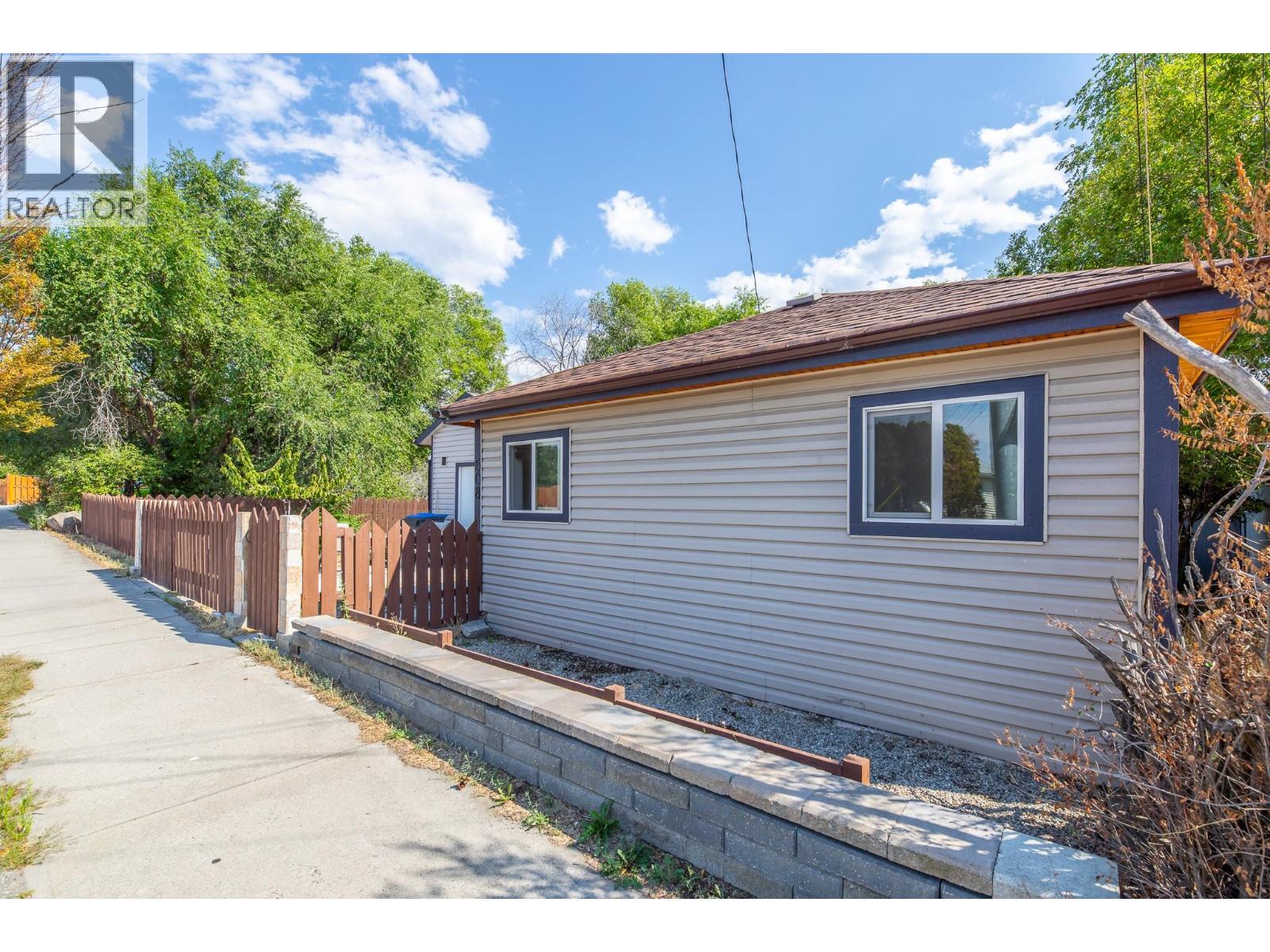 508 Eckhardt Avenue E, Penticton