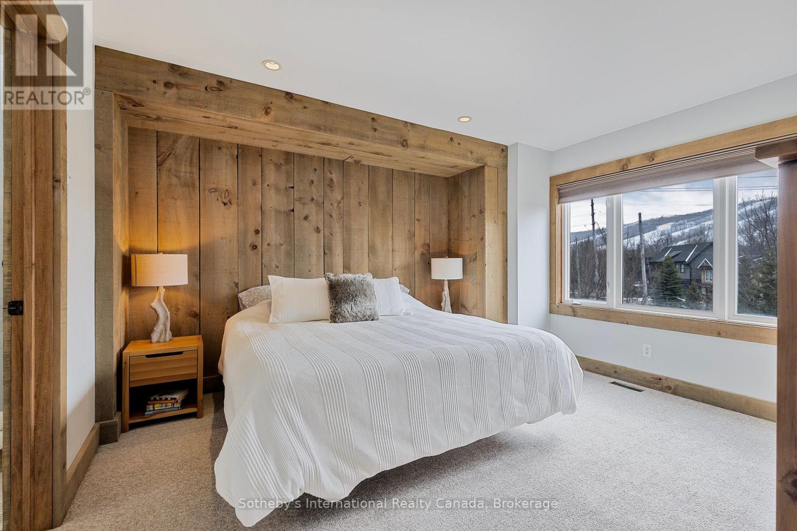 Photo 35 of 25 104 Farm Gate Road, Blue Mountains ON
