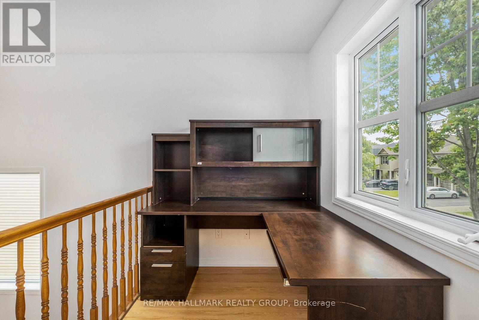 Photo 14 of 121 Prem Circle, Ottawa ON