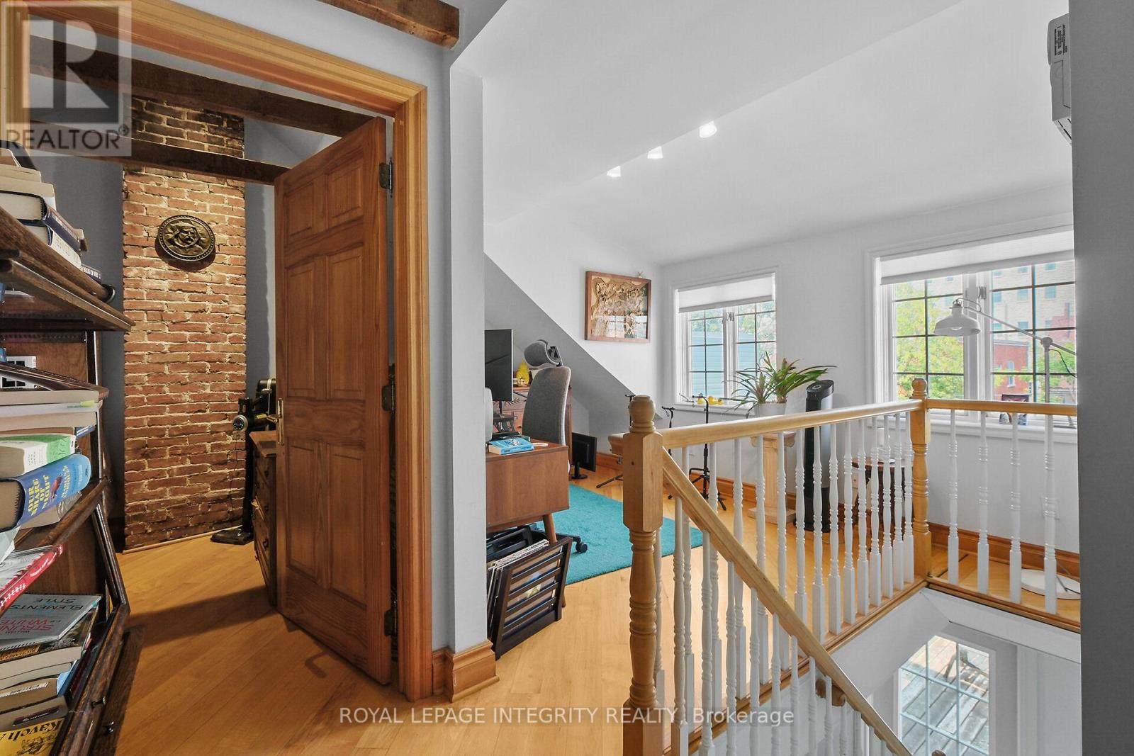 Photo 13 of 53 St Andrew Street, Ottawa ON
