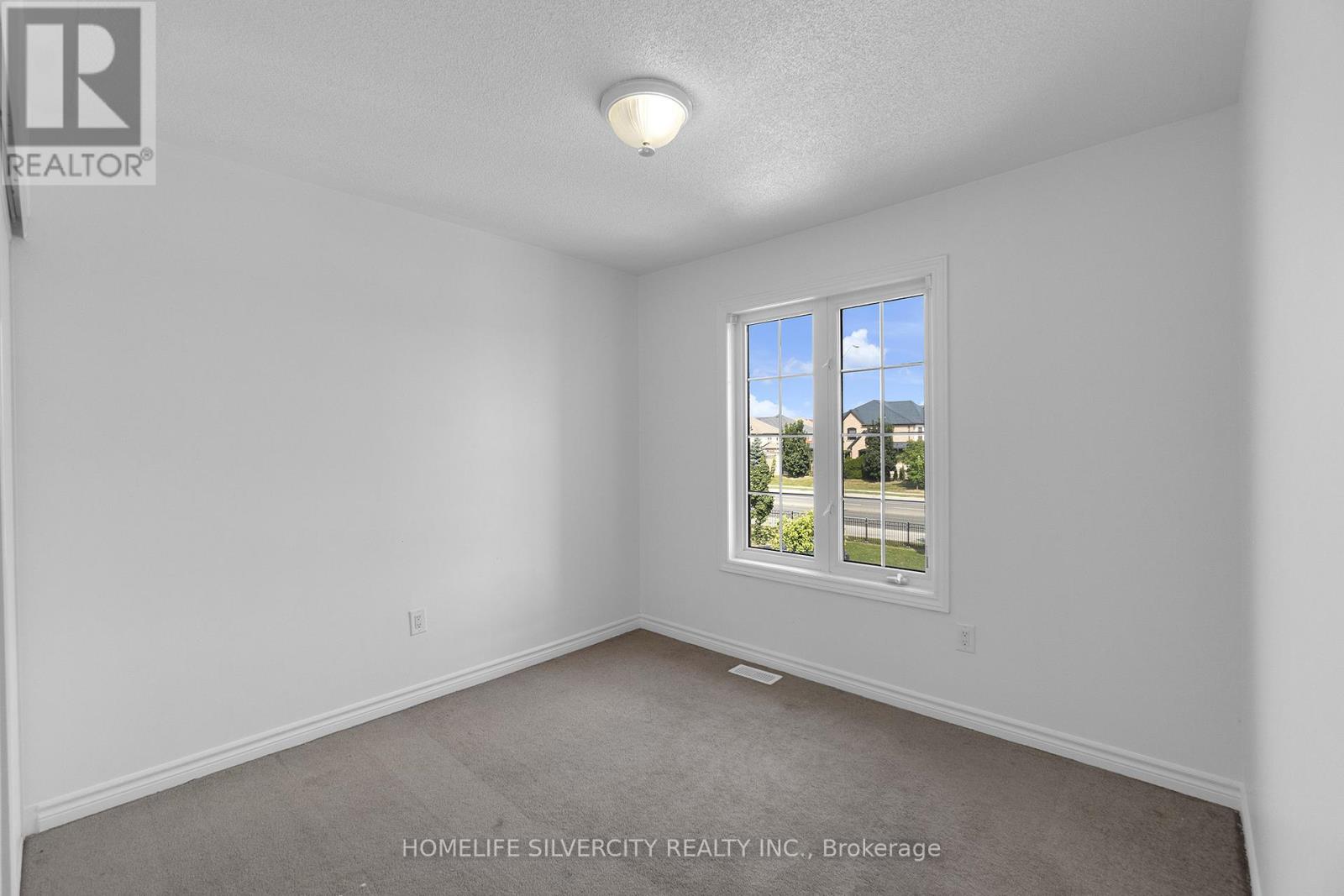 Photo 23 of 93 Education Road, Brampton ON