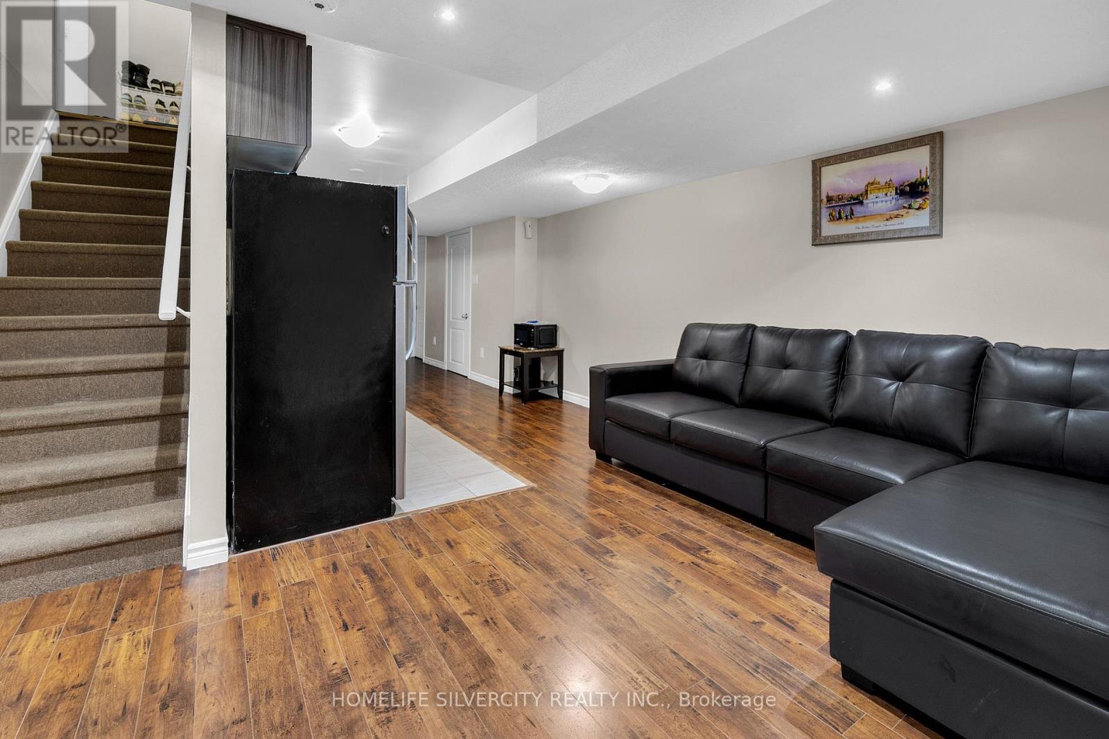 Photo 28 of 93 Education Road, Brampton ON