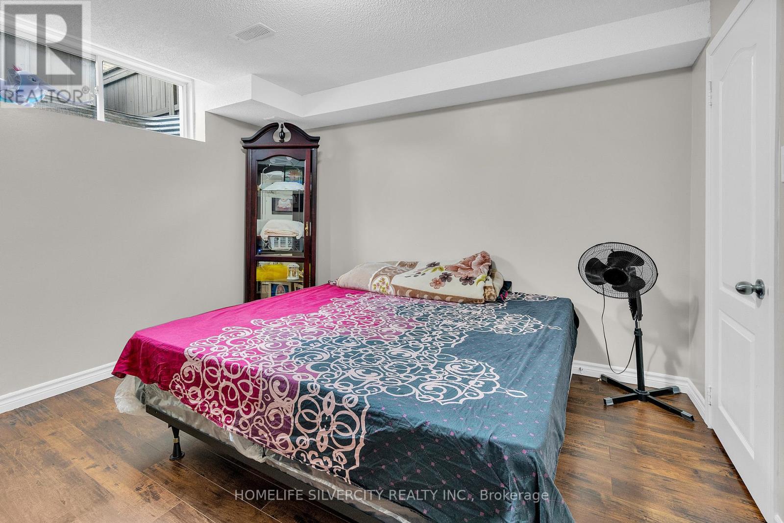 Photo 32 of 93 Education Road, Brampton ON