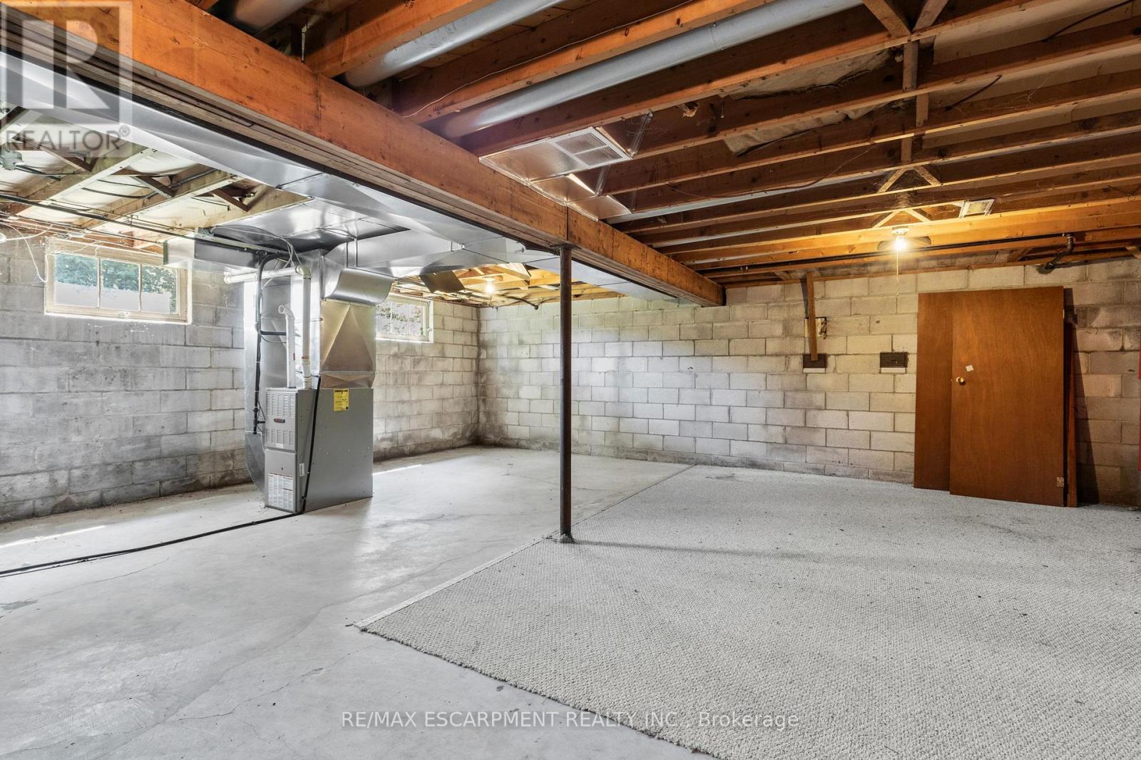 Photo 26 of 3050 Woodward Avenue, Burlington ON