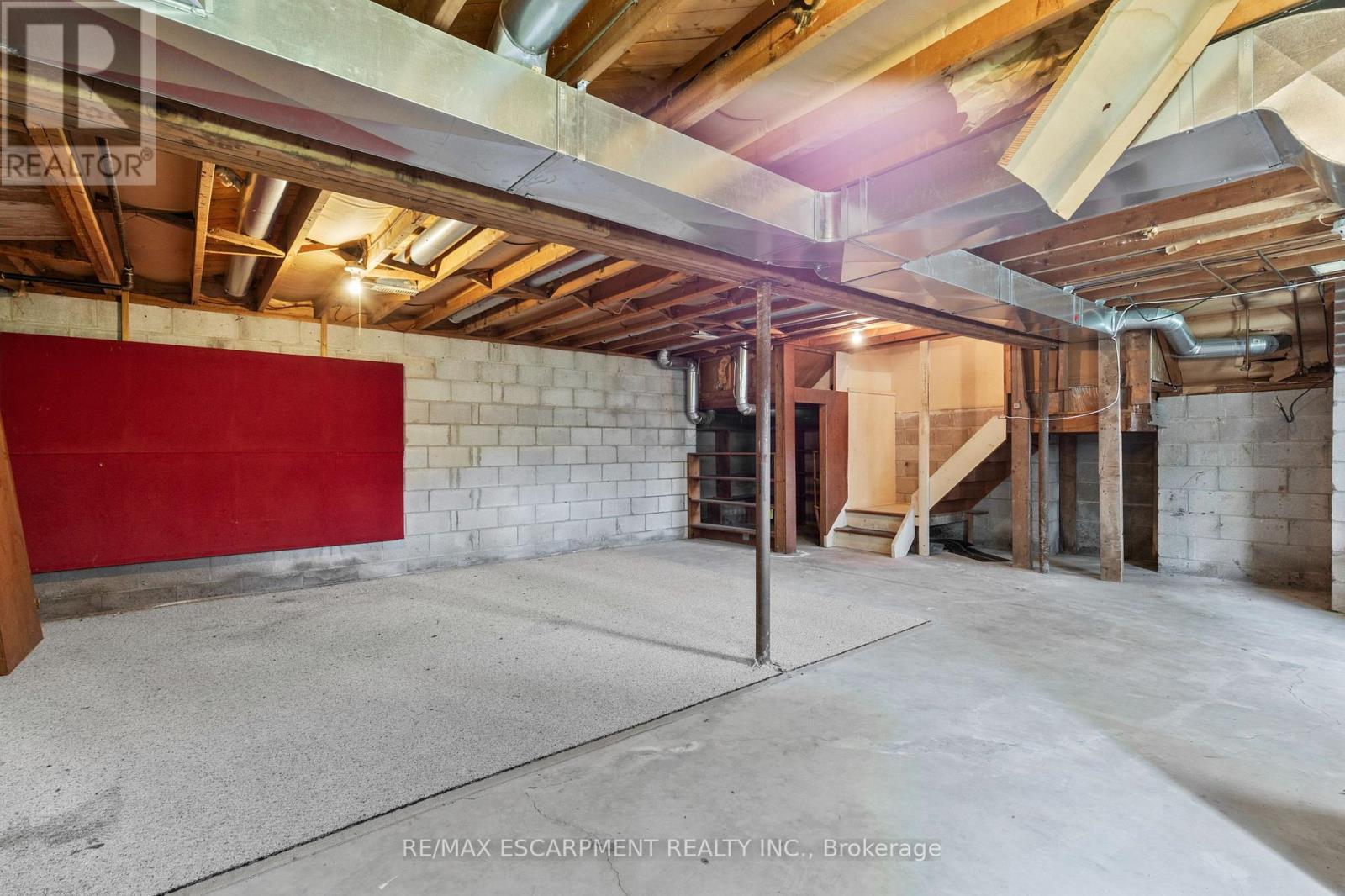 Photo 27 of 3050 Woodward Avenue, Burlington ON