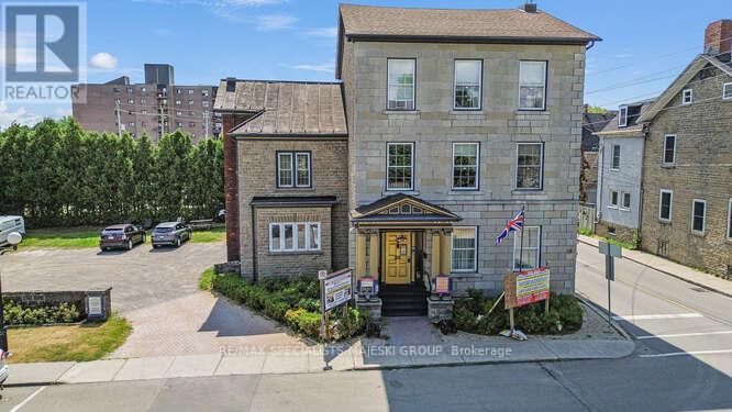 Photo 5 of 20 Broad Street, Brockville ON