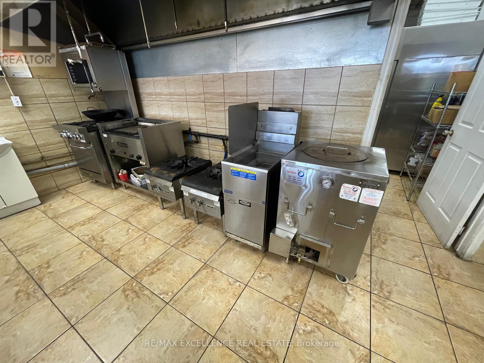 Photo 20 of Unit E 2241 Rymal Road E, Hamilton ON