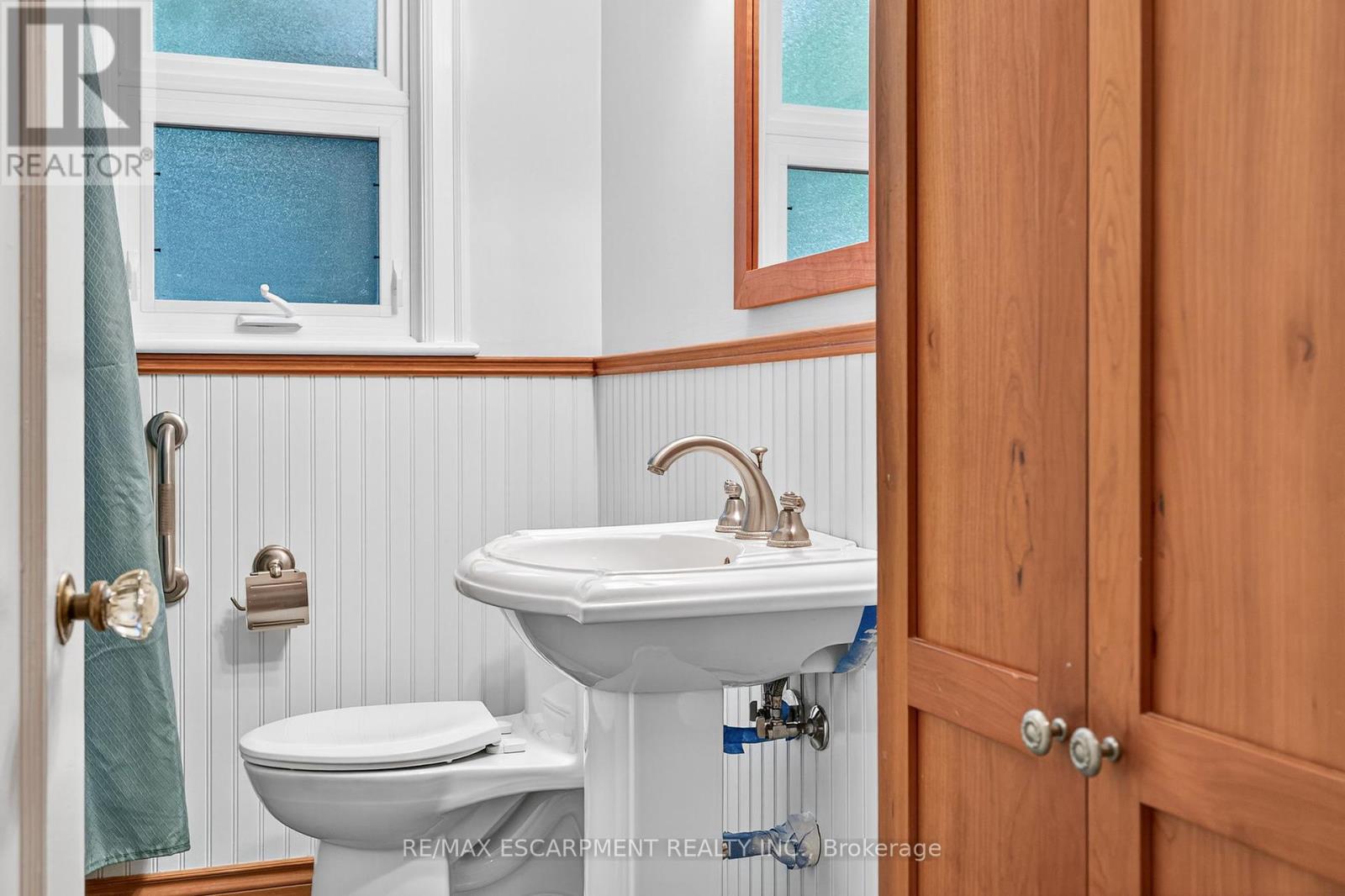 Photo 24 of 16 Parkview Row, Hamilton ON