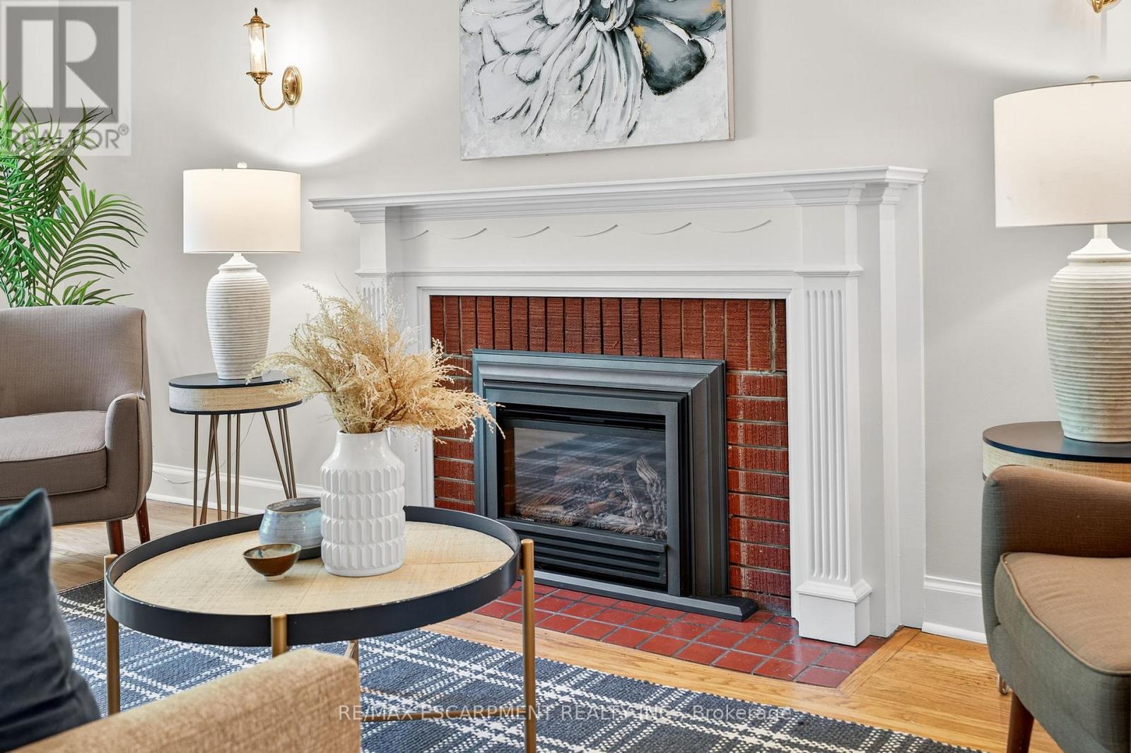 Photo 8 of 16 Parkview Row, Hamilton ON