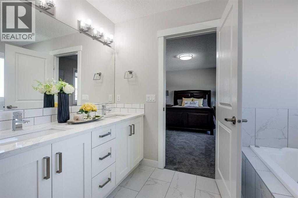 Photo 20 of 4231 63 Avenue, Innisfail AB