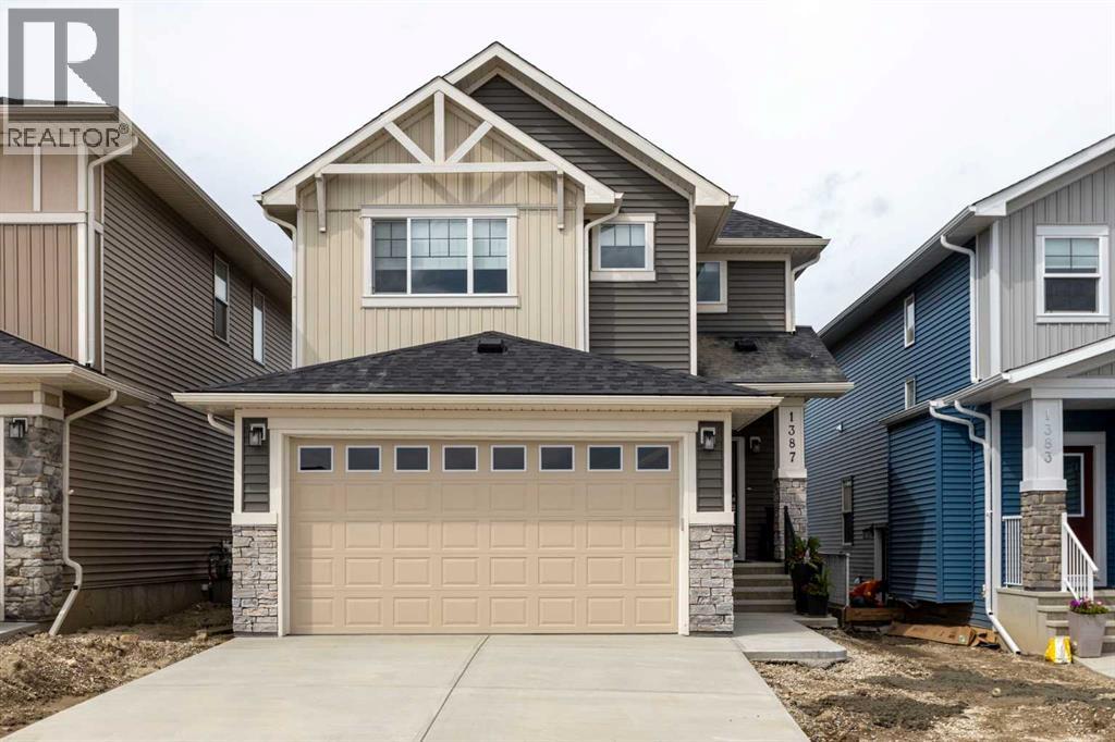 Photo 1 of 1387 Bayview Crescent Sw, Airdrie AB
