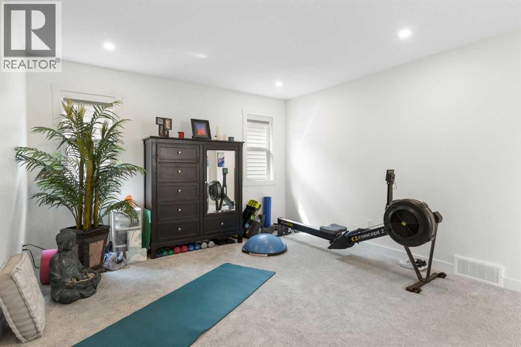 Photo 8 of 1387 Bayview Crescent Sw, Airdrie AB