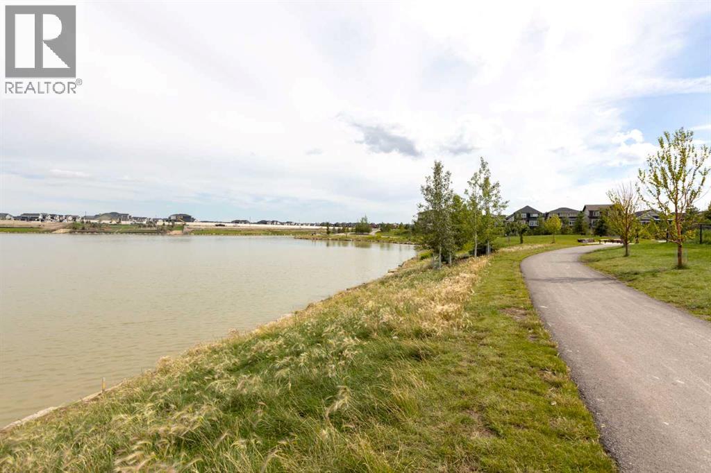 Photo 21 of 1387 Bayview Crescent Sw, Airdrie AB