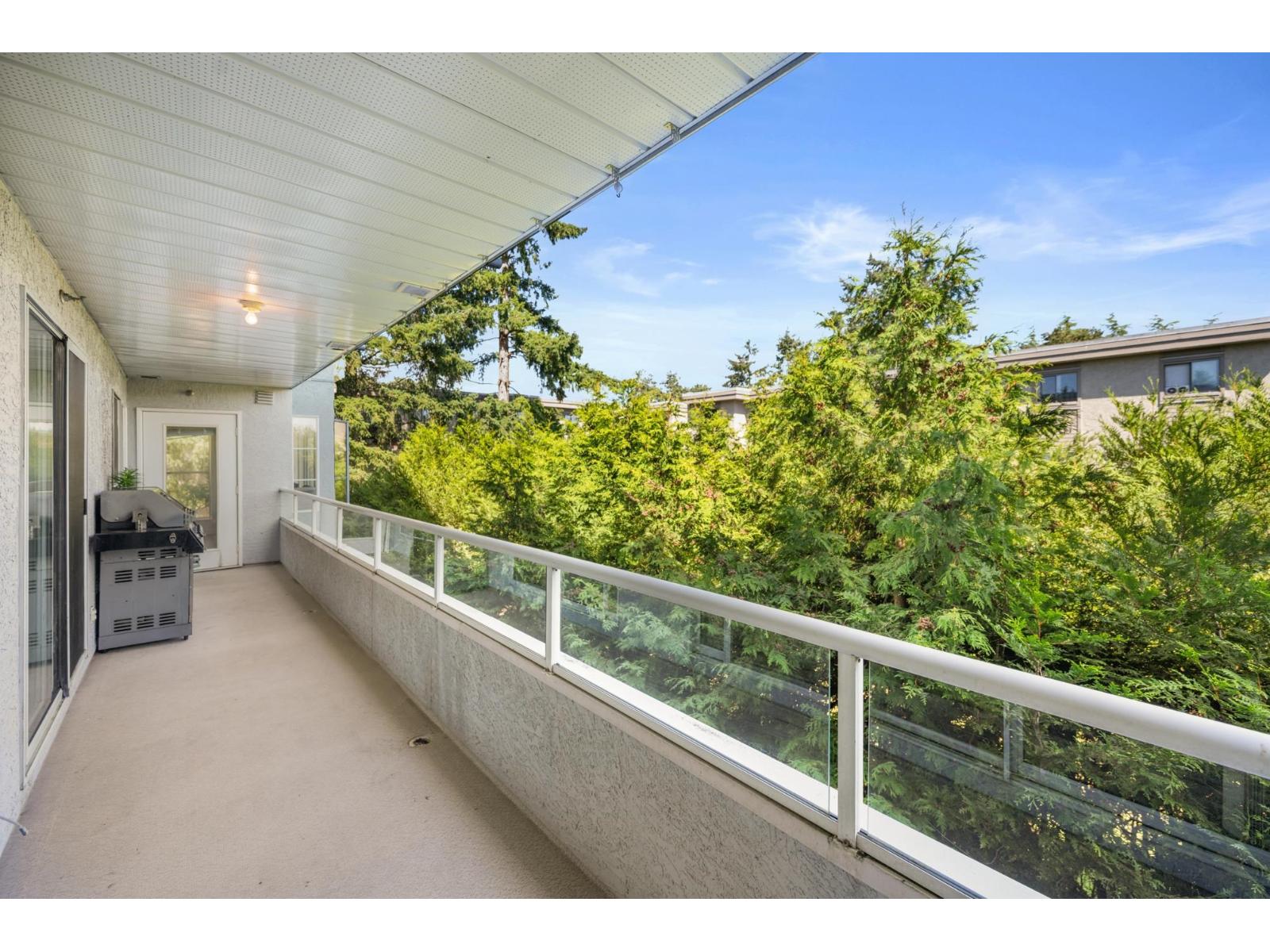 Photo 23 of 207 20350 54 Avenue, Langley BC