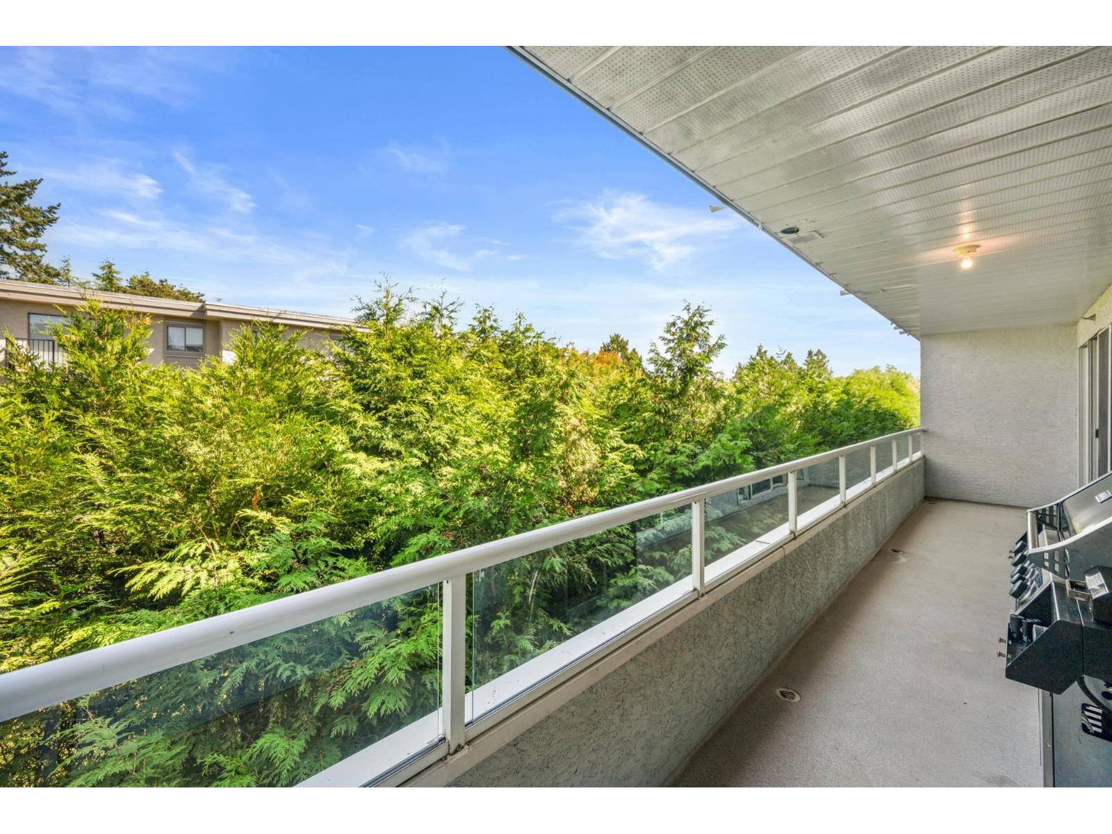 Photo 21 of 207 20350 54 Avenue, Langley BC