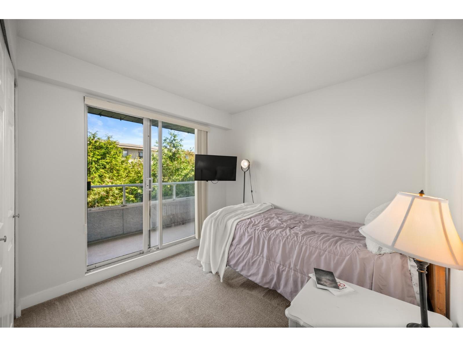 Photo 13 of 207 20350 54 Avenue, Langley BC
