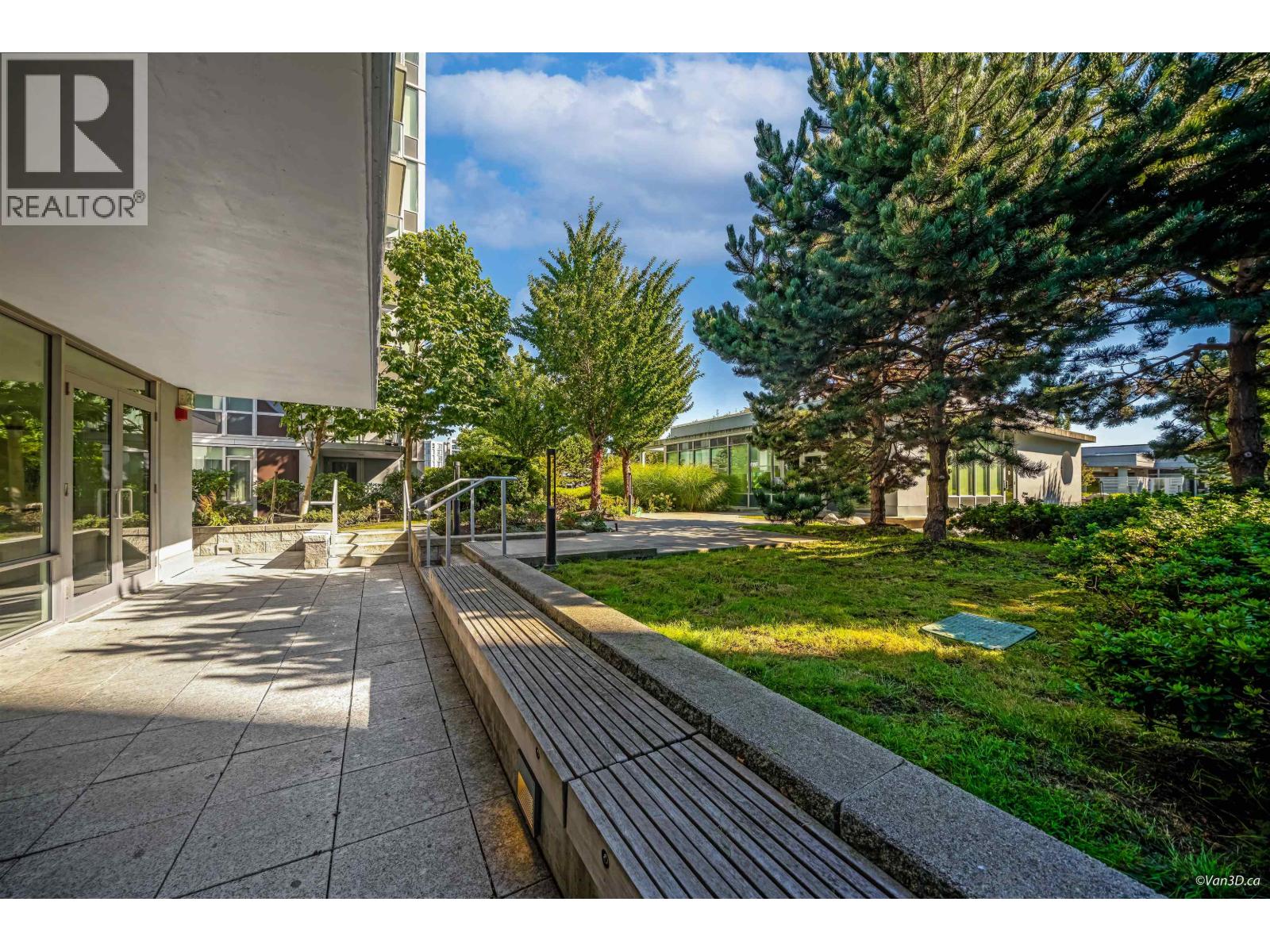 Photo 28 of 1501 7468 Lansdowne Road, Richmond BC
