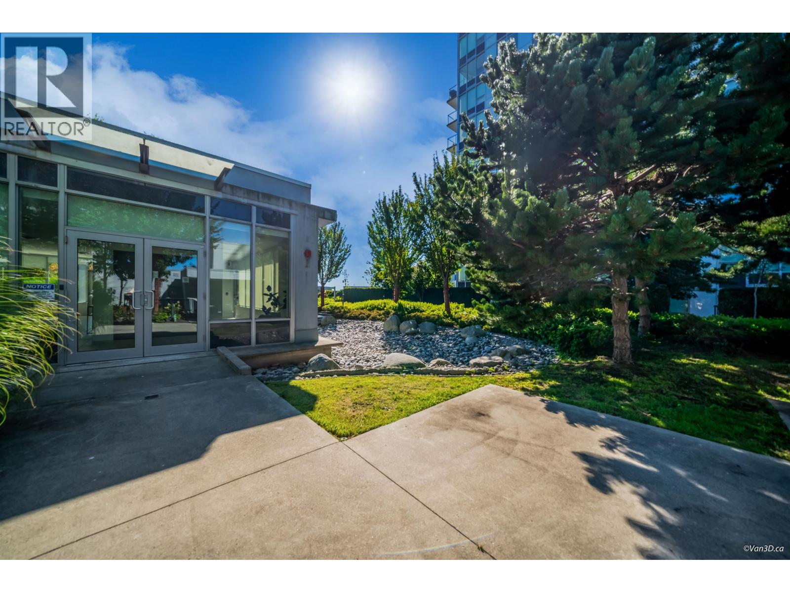 Photo 33 of 1501 7468 Lansdowne Road, Richmond BC