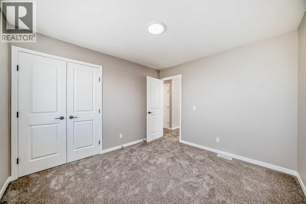 Photo 24 of 79 Bartlett Crescent Se, Calgary AB