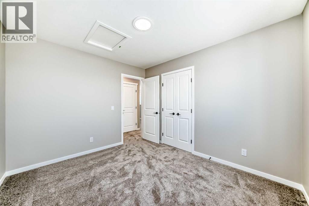 Photo 26 of 79 Bartlett Crescent Se, Calgary AB