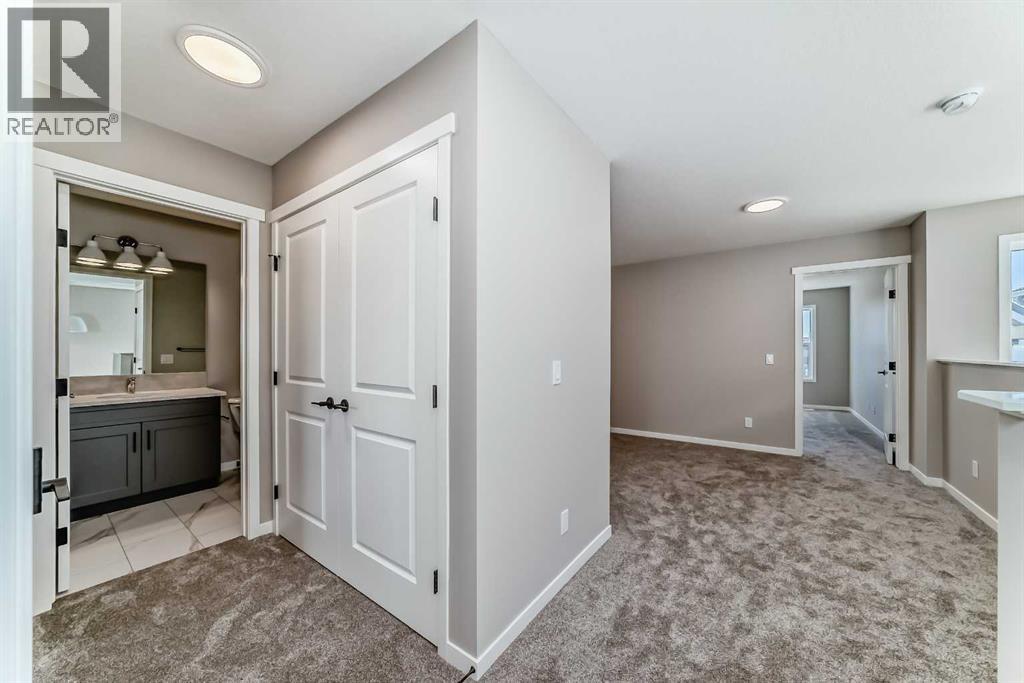 Photo 27 of 79 Bartlett Crescent Se, Calgary AB