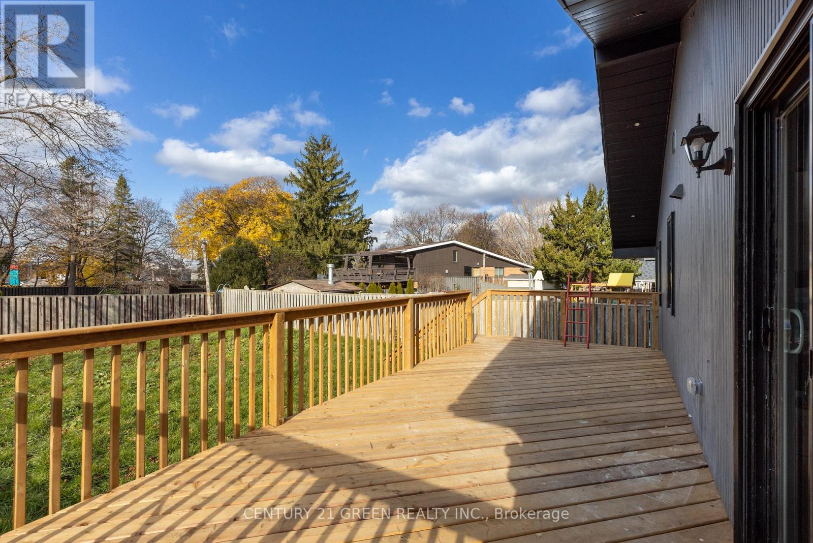 Photo 25 of 32 Brookridge Drive, Toronto ON