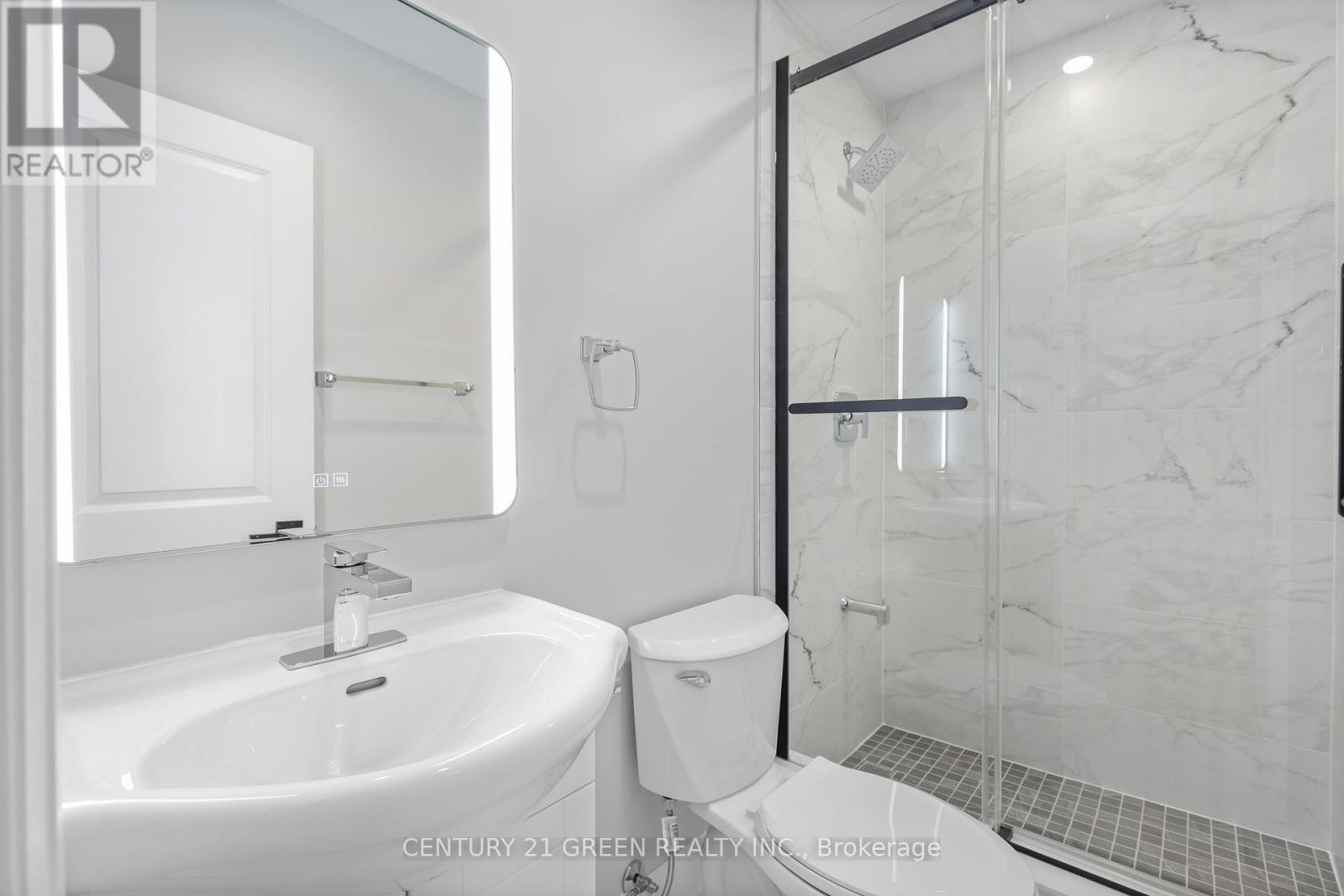 Photo 28 of 32 Brookridge Drive, Toronto ON