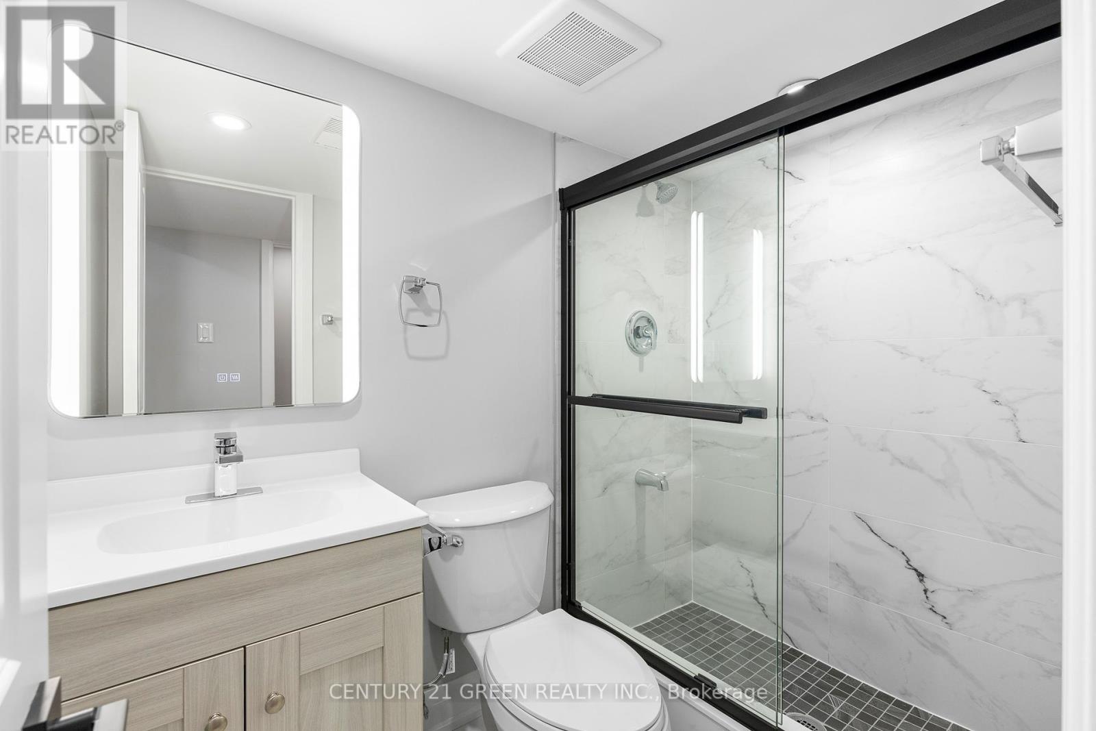 Photo 34 of 32 Brookridge Drive, Toronto ON