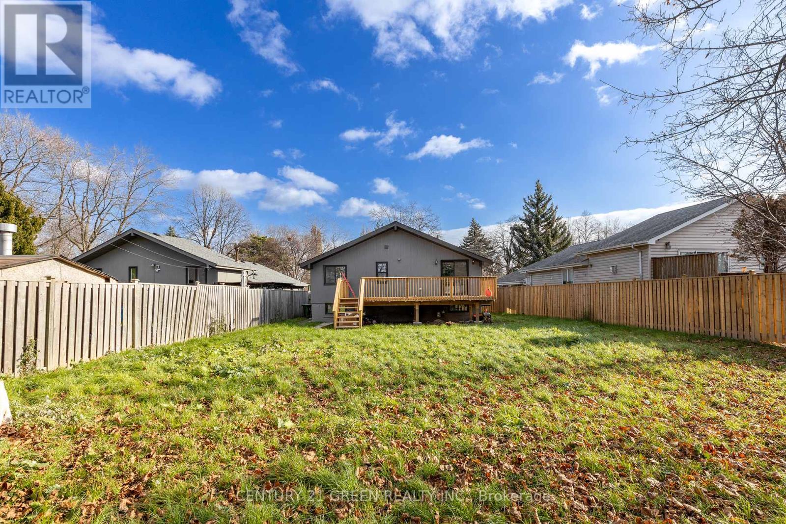 Photo 36 of 32 Brookridge Drive, Toronto ON