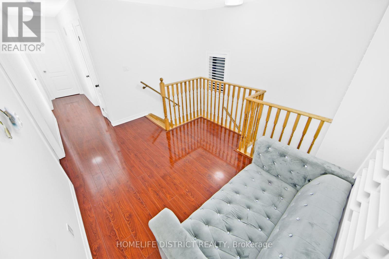 Photo 19 of 22 Tait Crescent, Clarington ON